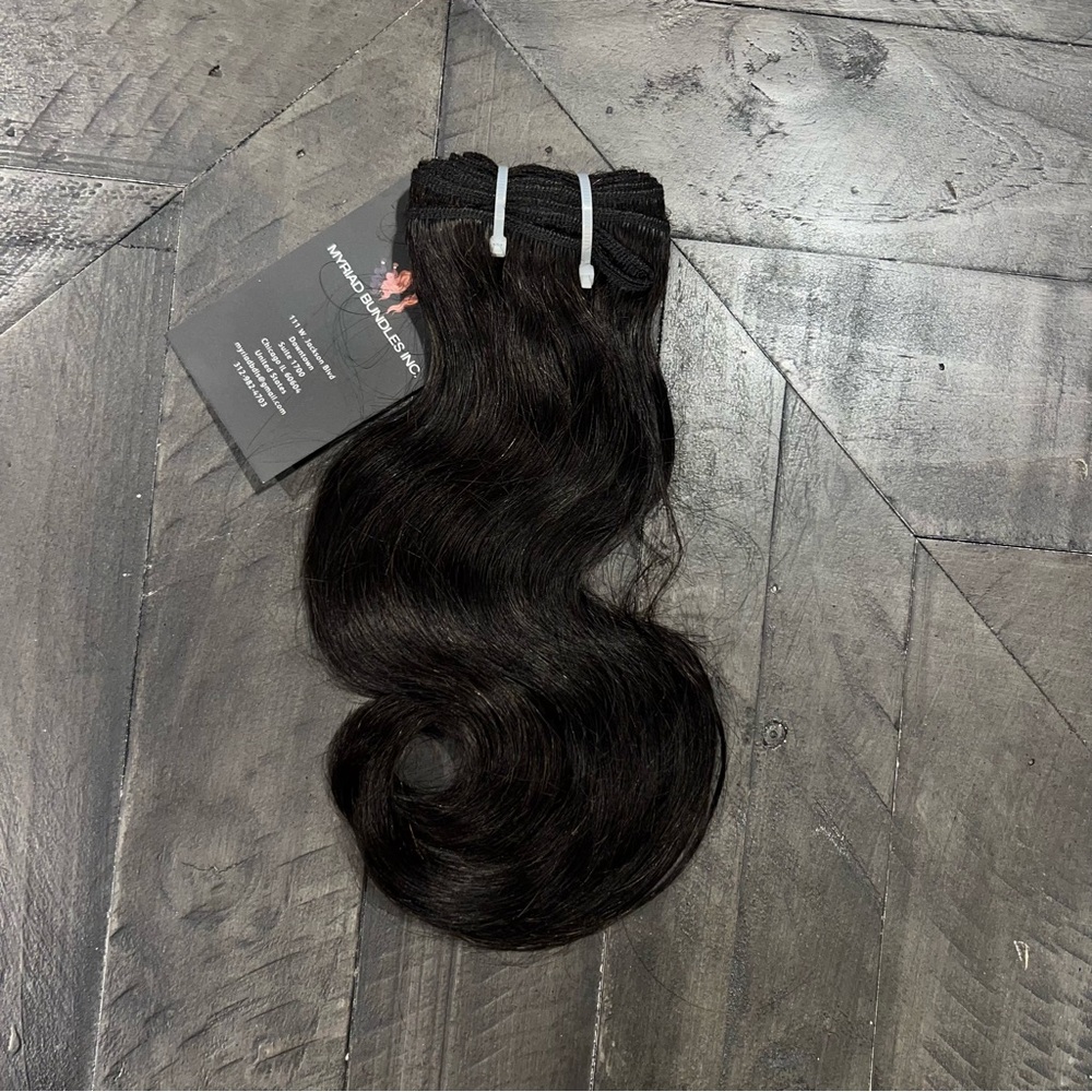 100% HUMAN HAIR SDD BUNDLE (Body Wave - 1b)